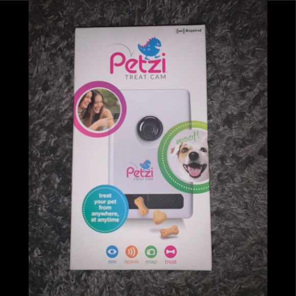PETZI TREAT CAM - Picture 1 of 4
